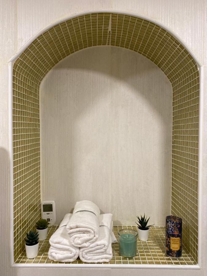 Le Roofound - Porte De Paris - Metro A 5Min - Entree Personnelle Charenton-le-Pont Eksteriør bilde